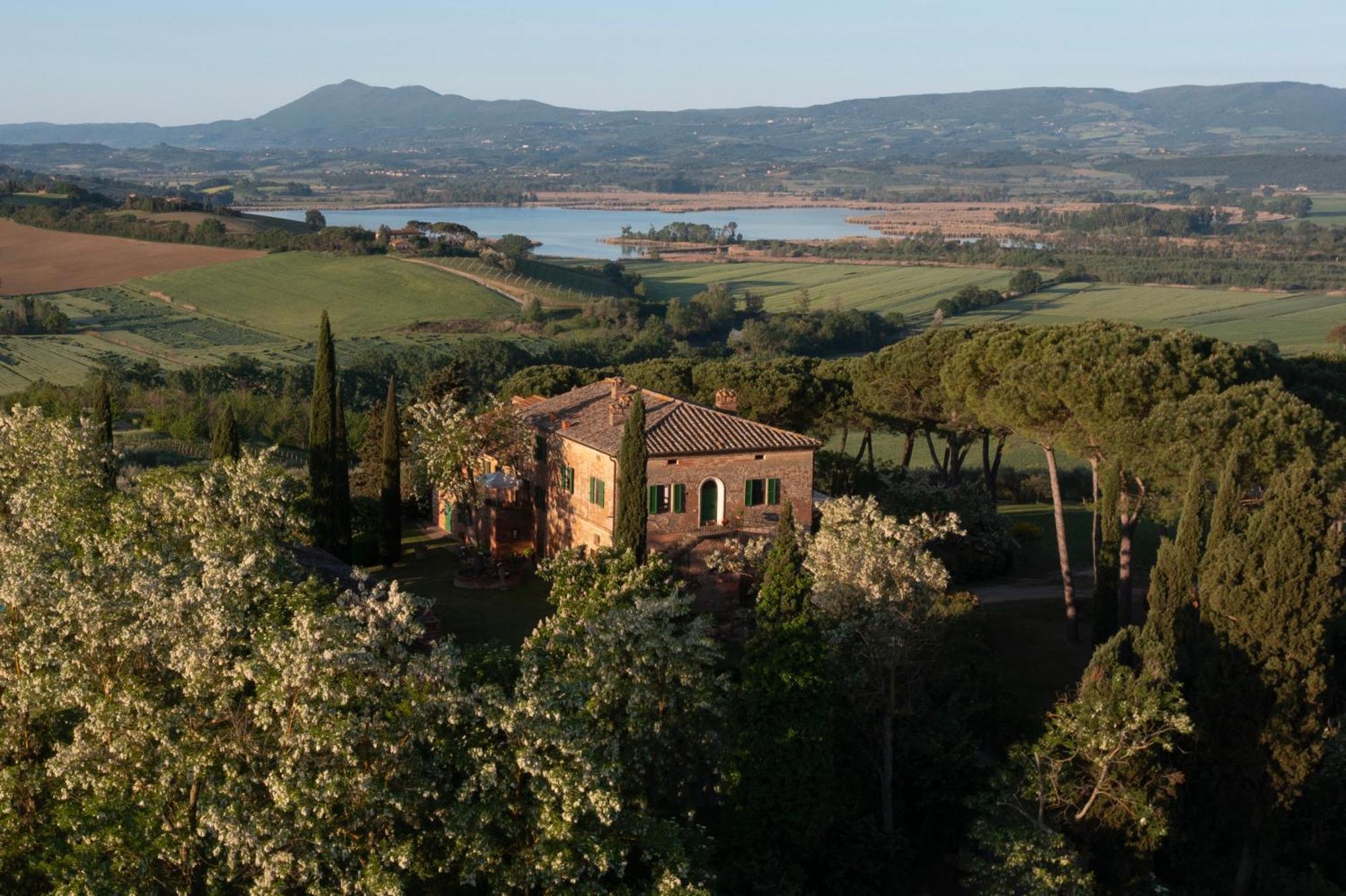 Villa Cozzano Pozzuolo Exteriér fotografie